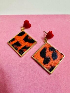 Red Heart Leopard Print Drop Earrings